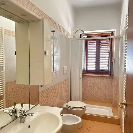 Scirocco Apartament بيت للعطل *